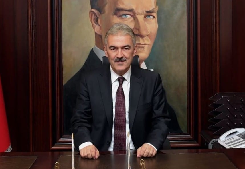 Vali Ayyıldız: “Bayramlar, kardeşliğin ve hoşgörünün tazelendiği zamanlardır; Bursa’da huzur