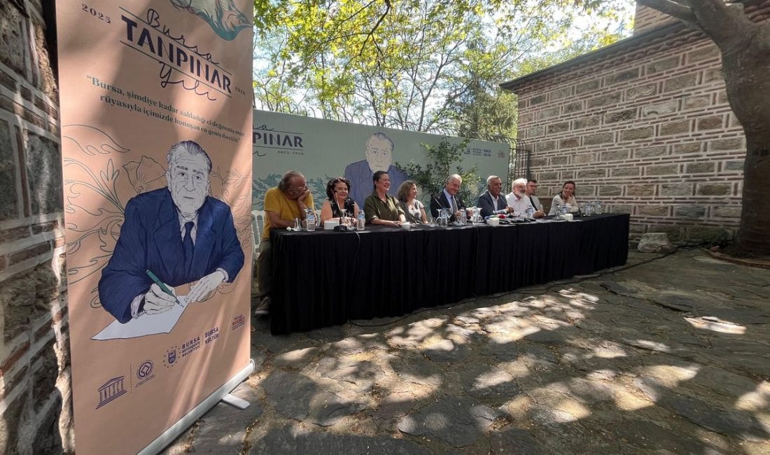 Bursa’da Tanpınar Yılı başladı Bursa Büyükşehir Belediyesi, 2025-2026 dönemini edebiyatın büyük ismi Ahmet Hamdi