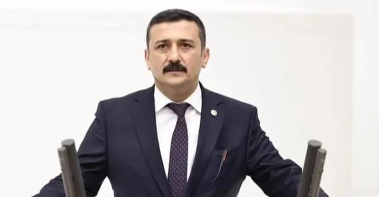 Selçuk Türkoğlu’ndan PKK ve tahliye iddialarına sert çıkış İYİ Parti Bursa Milletvekili Selçuk Türkoğlu, dron saldırıları ve 200