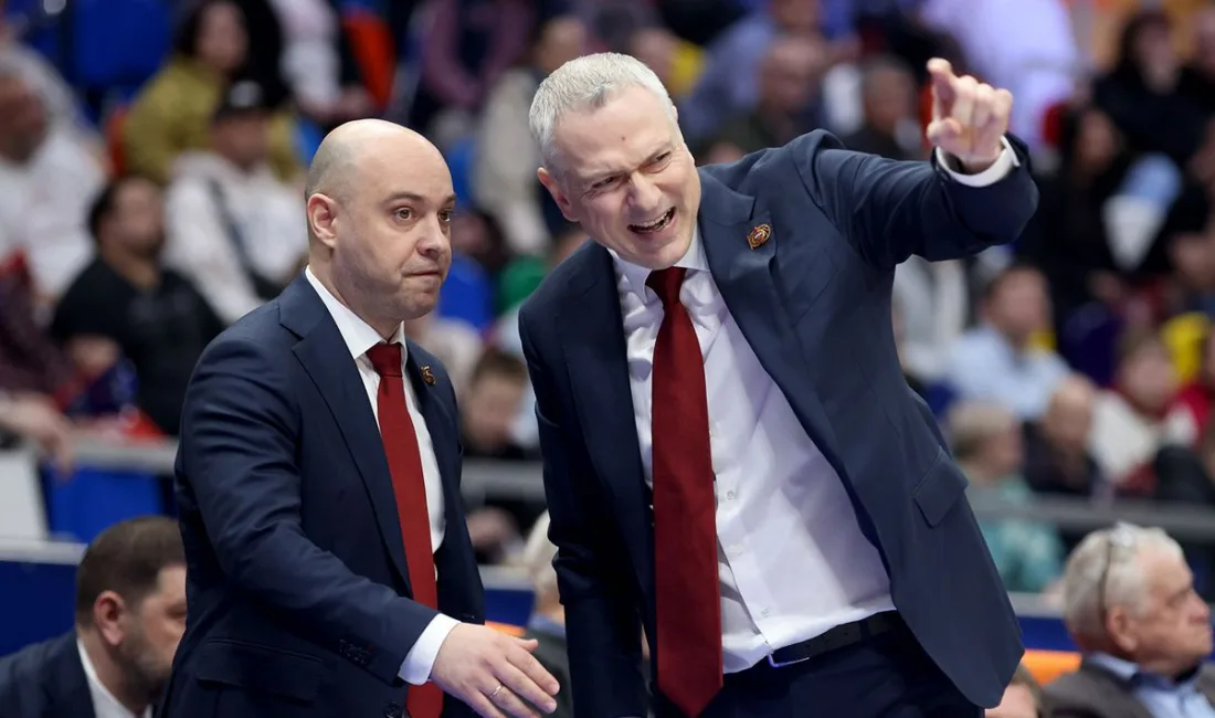 TOFAŞ Basketbol Takımı’nda yeni başantrenör Emil Rajkovic’in ekibi netleşti. Sırp