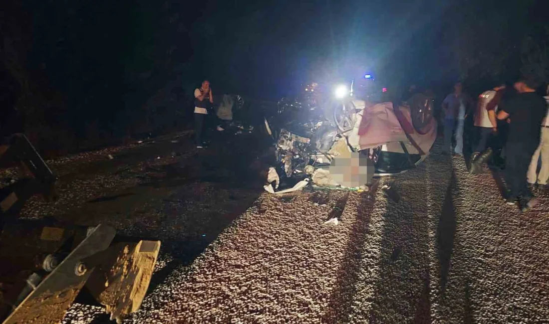 Çanakkale’de feci kaza: 6 ölü Çanakkale’nin Yenice ilçesinde iki otomobilin çarpıştığı kazada 6 kişi hayatını