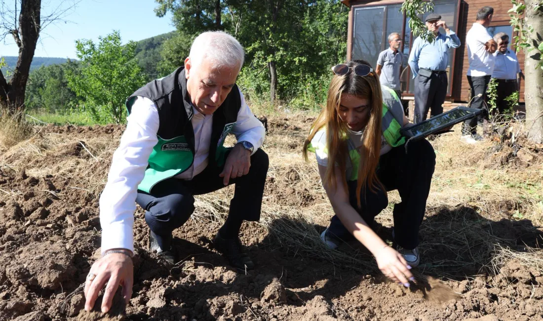 Bursalı çiftçiye bilimsel destek Bursa Büyükşehir Belediyesi, tarımsal üretimde verimliliği artırmak ve çiftçilerin bilimsel