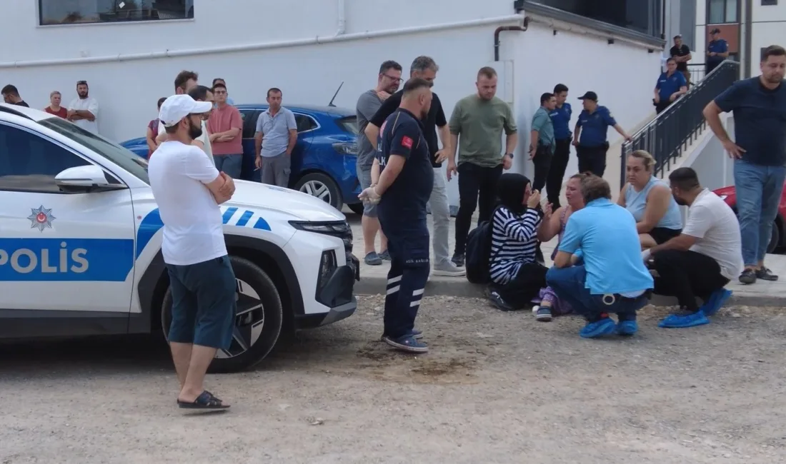 Edirne Cumhuriyet Mahallesi’nde bir apartman dairesinde yaşanan olayda, bir kişi
