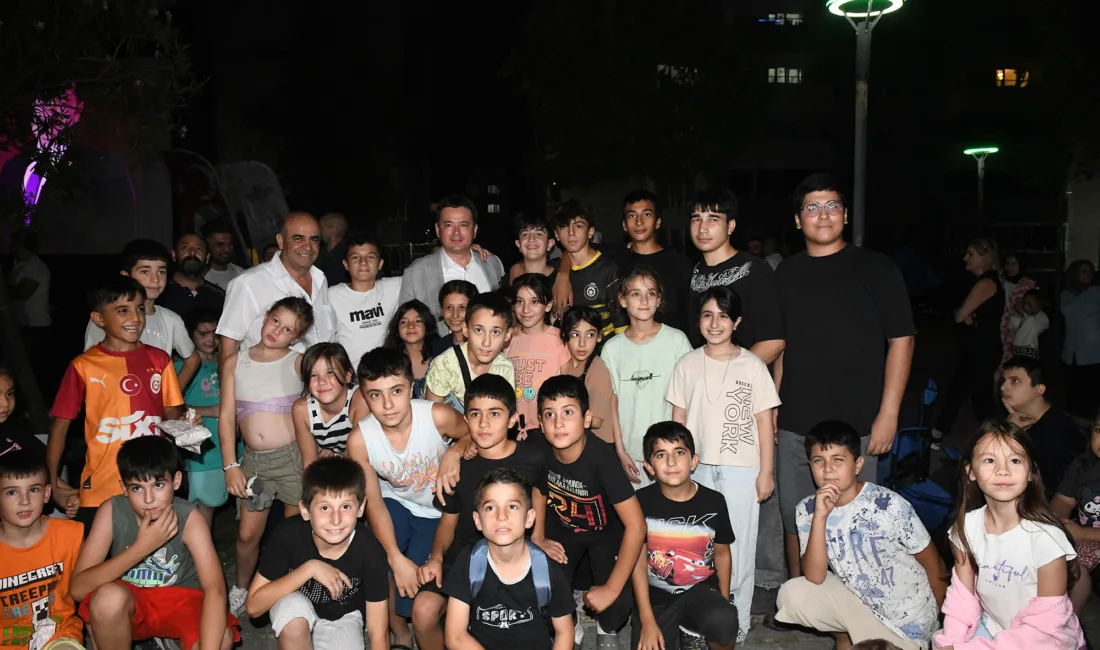 Osmangazi Belediyesi’nin yaz akşamlarını renklendiren “Osmangazi’de Yaz Etkinliği” programı, Güneştepe