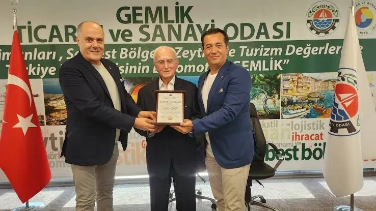 Gemlik iş dünyasının duayeni Kemal Akıt, 83 yaşında hayata veda