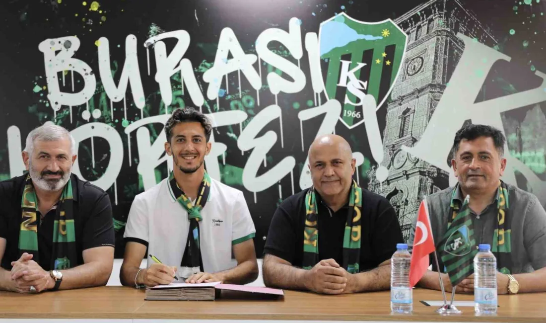 Kocaelispor, Beşiktaş’tan Tayfur Bingöl’ü kadrosuna kattı Kocaelispor’da, Beşiktaş’tan orta saha oyuncusu Tayfur Bingöl ile 2+1 yıllık
