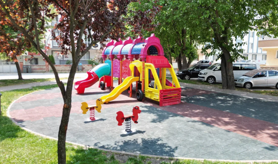 İnegöl Belediyesi, şehir genelinde 10 yılın üzerinde hizmet veren 34