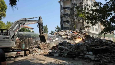 Balıkesir’in Sındırgı ilçesinde 10 Ağustos’ta meydana gelen depremin ardından ağır