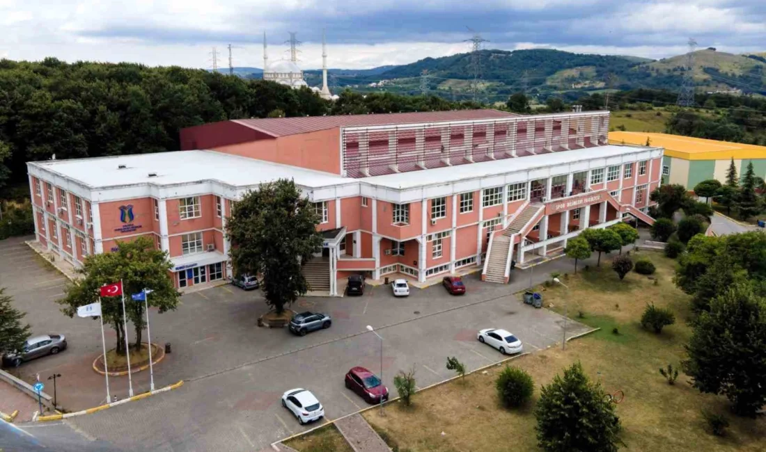 SUBÜ’nün Tennis4All projesine Avrupa Birliği desteği Sakarya Uygulamalı Bilimler Üniversitesi, Avrupa Birliği tarafından desteklenen yenilikçi bir