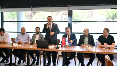 Yıldırım Belediye Başkanı Oktay Yılmaz, önceki dönemlerde görev yapan Belediye