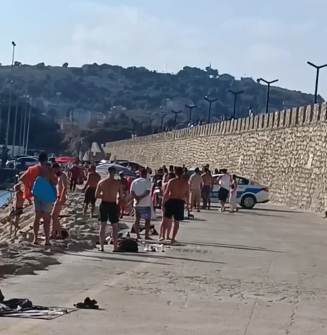Bartın’ın Amasra ilçesinde husumetli iki grup çivili sopalarla birbirine saldırmaya