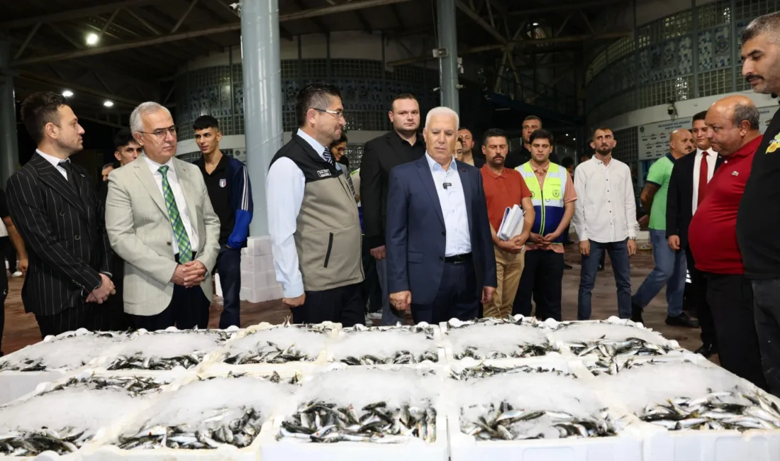 Av yasağının sona ermesiyle denize açılan balıkçılar, yeni sezona başladı.