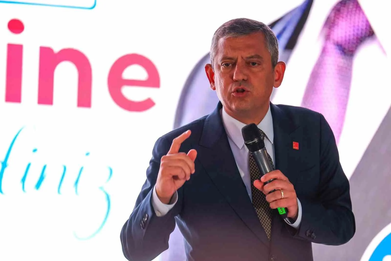 CHP Genel Başkanı Özgür Özel, Sancaktepe’deki açılış ve temel atma