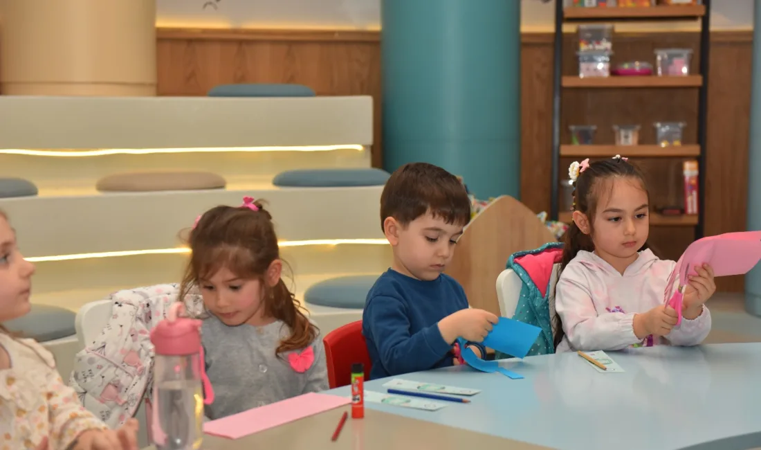 Yıldırım Belediyesi’nden çocuklara ücretsiz atölyeler Yıldırım Belediyesi, çocukların yaratıcılıklarını keşfetmeleri, el becerilerini geliştirmeleri ve eğlenerek