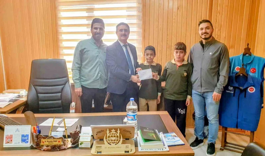 Elazığ Ziver İmam Hatip Ortaokulu öğrencileri, Gazze’deki kardeşlerine destek olmak