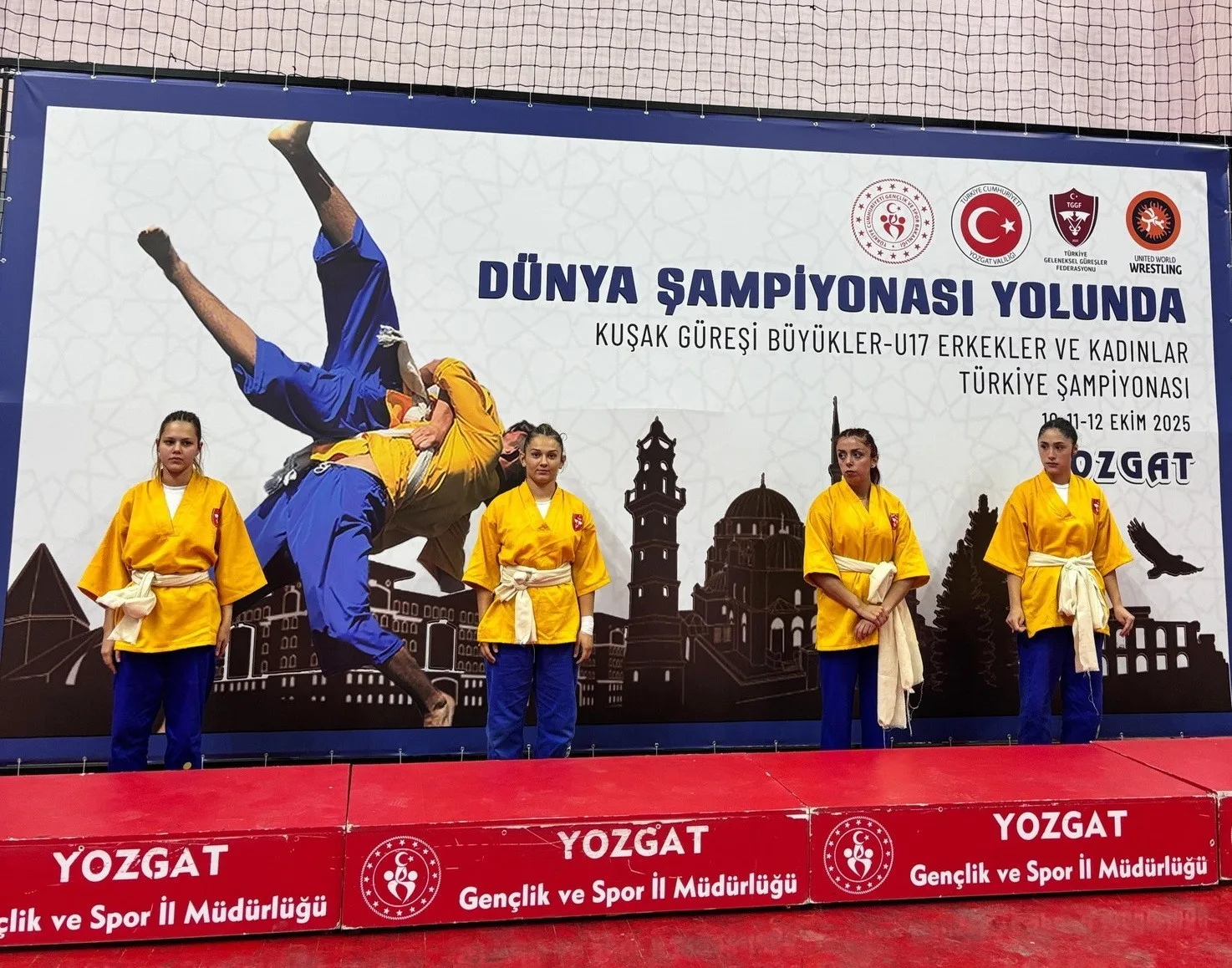 Yozgat’ta düzenlenen Kuşak Güreşi Türkiye Şampiyonası’nda 55 kiloda altın madalya