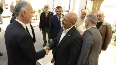 AK Parti Bursa Milletvekili Ayhan Salman, İnegöl Belediye Başkanı Alper