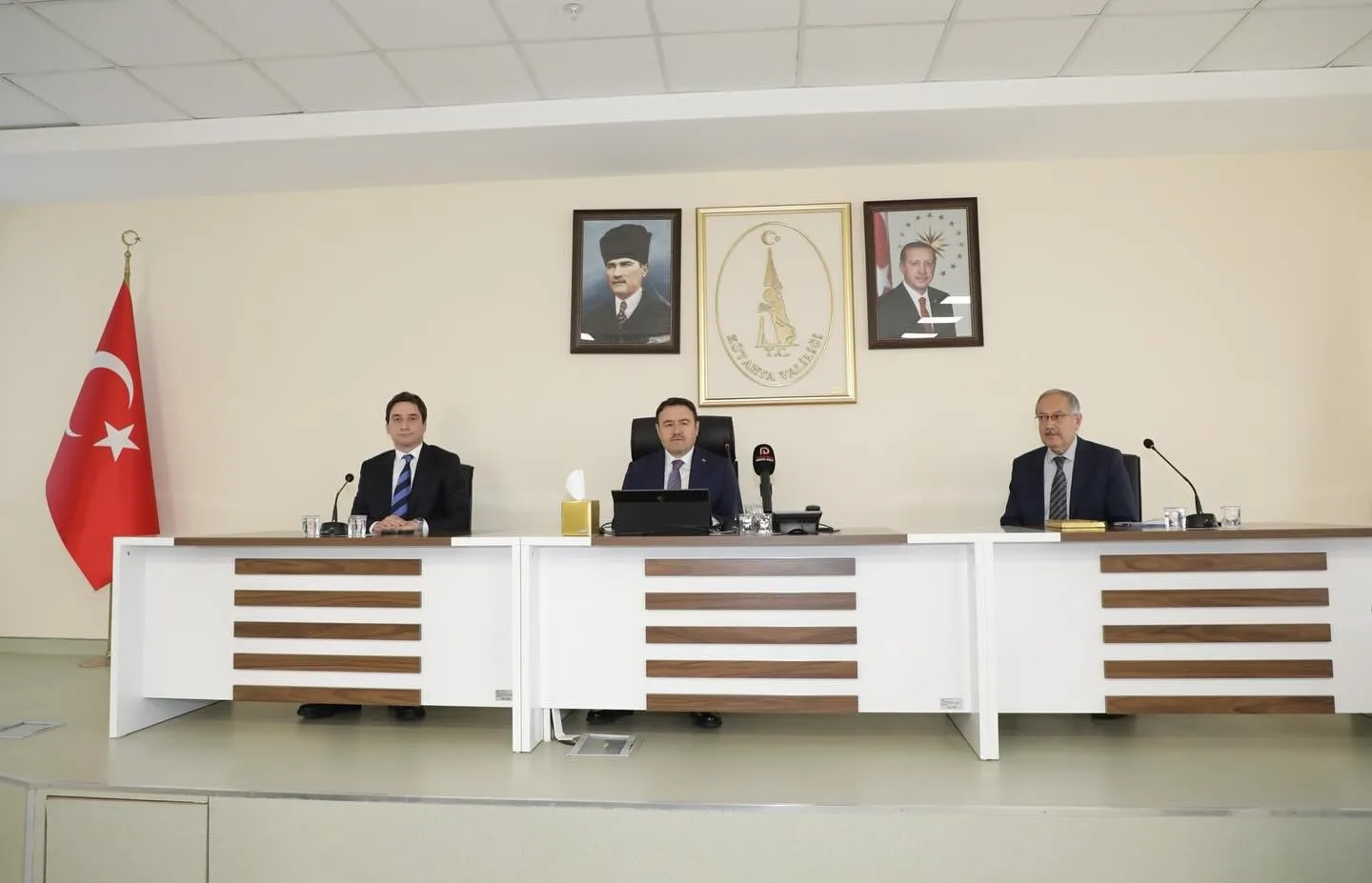 Kütahya’da 2025 yılı yatırım programı kapsamında yürütülen 609 projeden 237’si