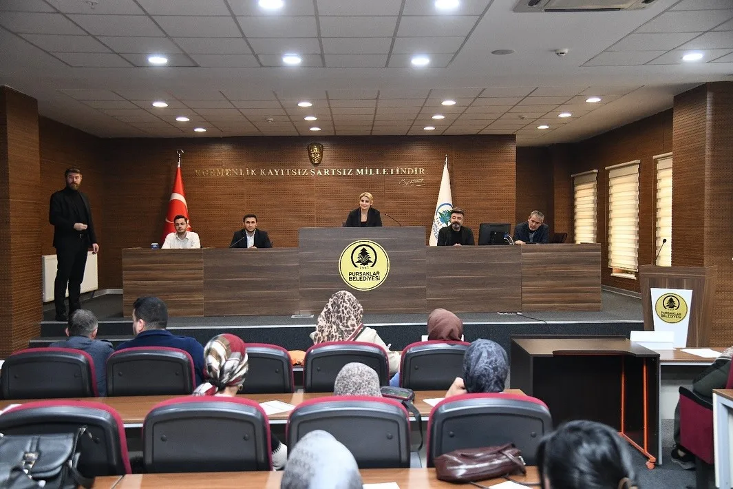 Pursaklar Belediyesi, istihdamı artırmak amacıyla İstihdam Şefliği aracılığıyla iş arayan