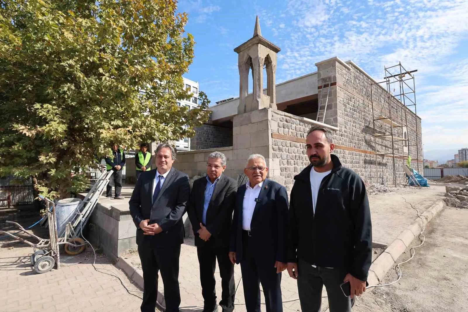 Kayseri Büyükşehir Belediye Başkanı Memduh Büyükkılıç, 16’ncı yüzyıldan kalma Tasmakıran