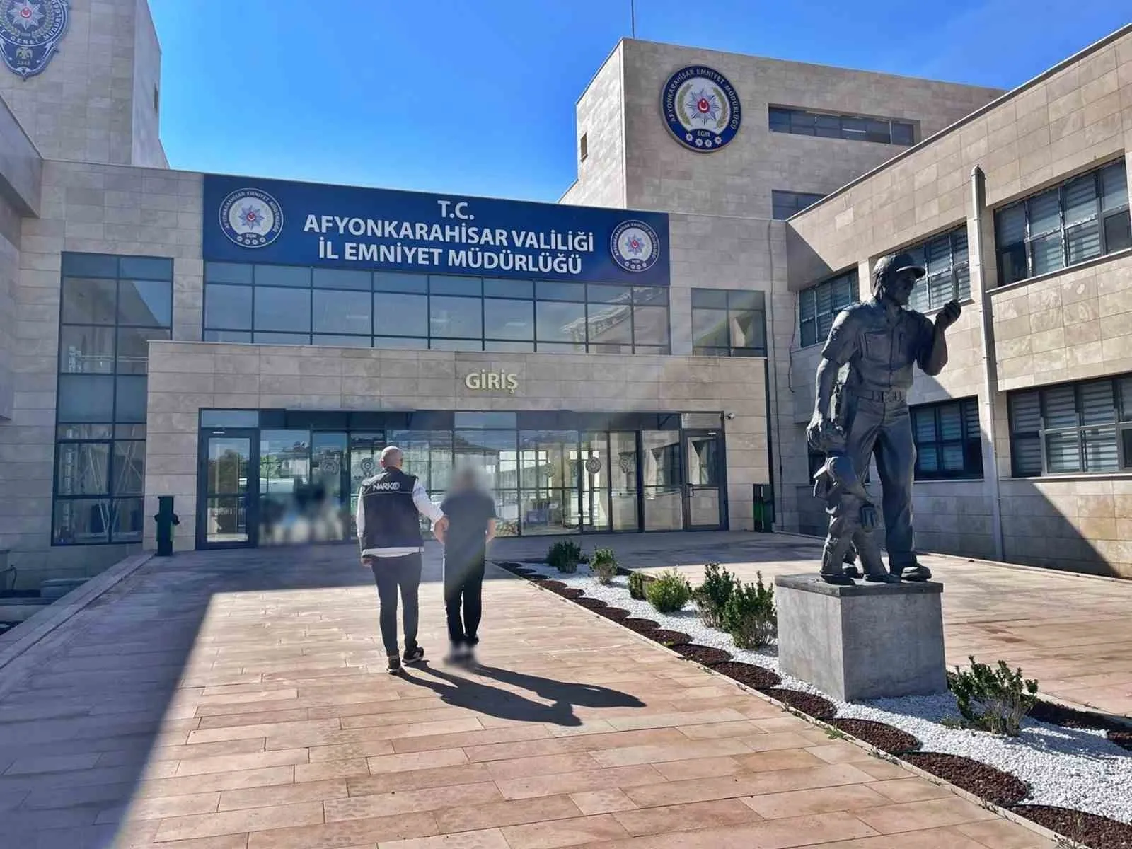 Afyonkarahisar’da uyuşturucu madde ticareti suçundan 7 yıl 6 ay hapis