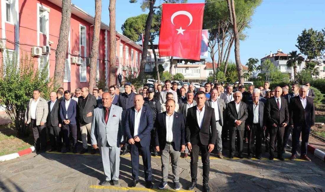 Bozdoğan’da Muhtarlar Günü törenle kutlandı 19 Ekim Muhtarlar Günü dolayısıyla Bozdoğan’da düzenlenen törende, muhtarlar Atatürk