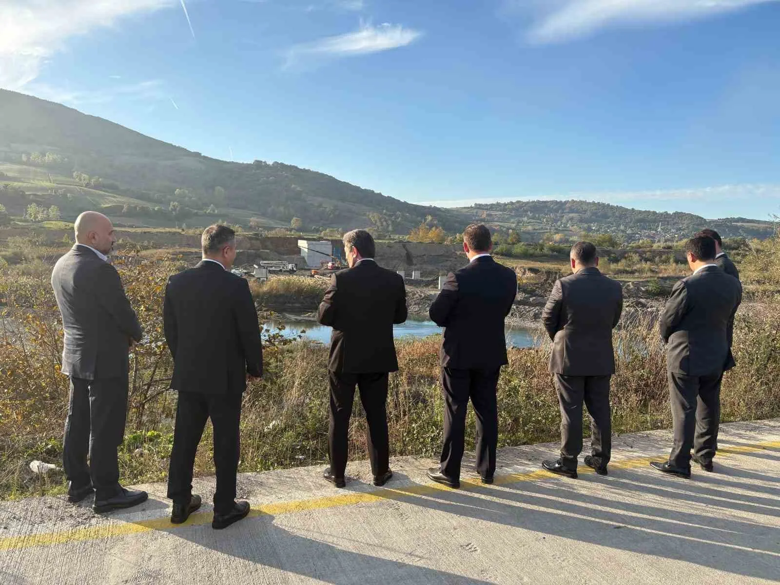 Samsun’un Bafra ilçesinde Kızılırmak üzerinde yapımı süren köprü tamamlandığında Sera