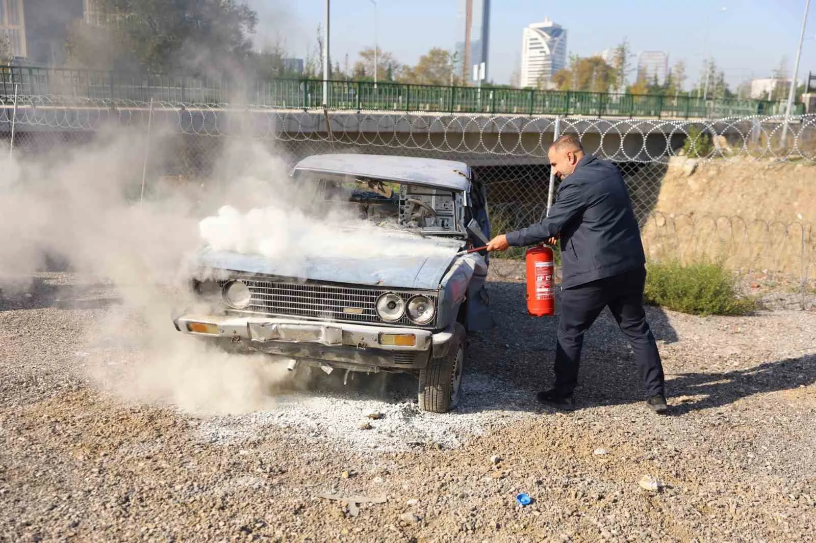 BURULAŞ ve İtfaiye Daire Başkanlığı iş birliğiyle 964 şoföre, araç