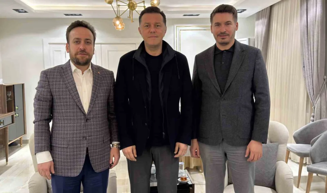 AK Parti Eskişehir Milletvekili Nebi Hatipoğlu, göreve başlayan Odunpazarı İlçe