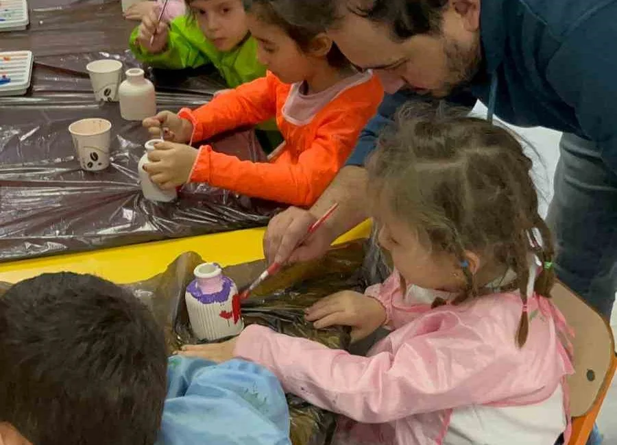 Muğla’nın Menteşe ilçesinde “Merkezim Her Yerde” projesi kapsamında düzenlenen sanat