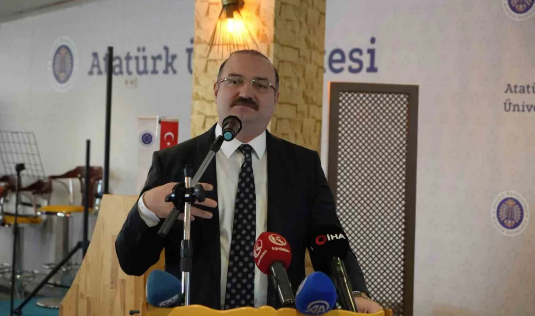 Atatürk Üniversitesi Rektörü Prof. Dr. Ahmet Hacımüftüoğlu, basının demokratik kültür