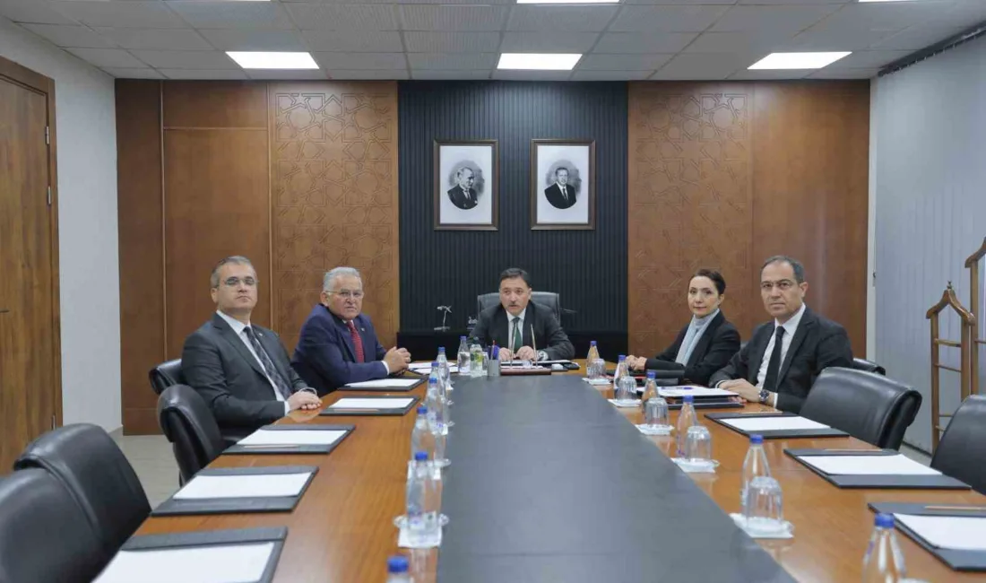 Kayseri’de hayırsever Ramazan Büyükkılıç tarafından yaptırılan Alzheimer Aktif Yaşam Merkezi’nin