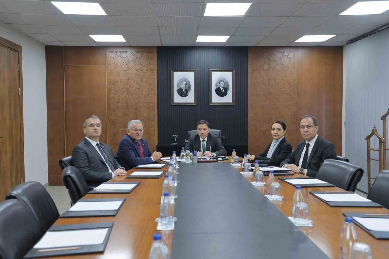 Kayseri’de hayırsever Ramazan Büyükkılıç tarafından yaptırılan Alzheimer Aktif Yaşam Merkezi’nin