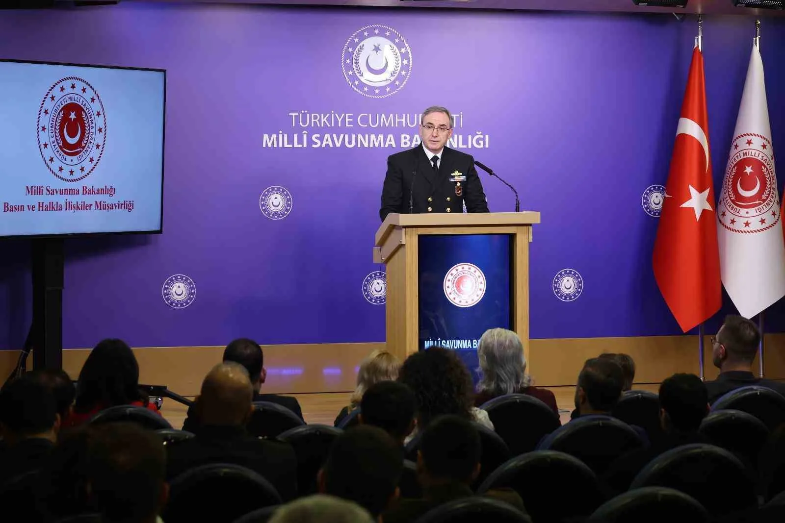 Milli Savunma Bakanlığı Somali’deki Hava Unsur Komutanlığına yeni görevlendirmeler yapıldığını