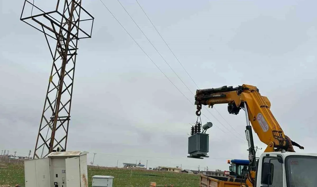 Şanlıurfa’da kaçak trafoya el konuldu Şanlıurfa’nın Harran ilçesinde kaçak elektrikle sulama yapılan tarım arazisinde kullanılan
