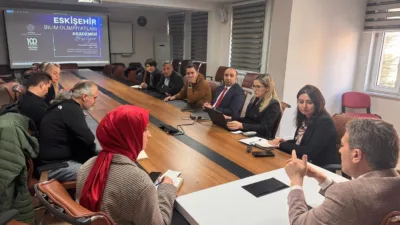 Eskişehir Bilim Olimpiyatları Akademisi Projesi kapsamında matematik ve biyoloji alanlarında