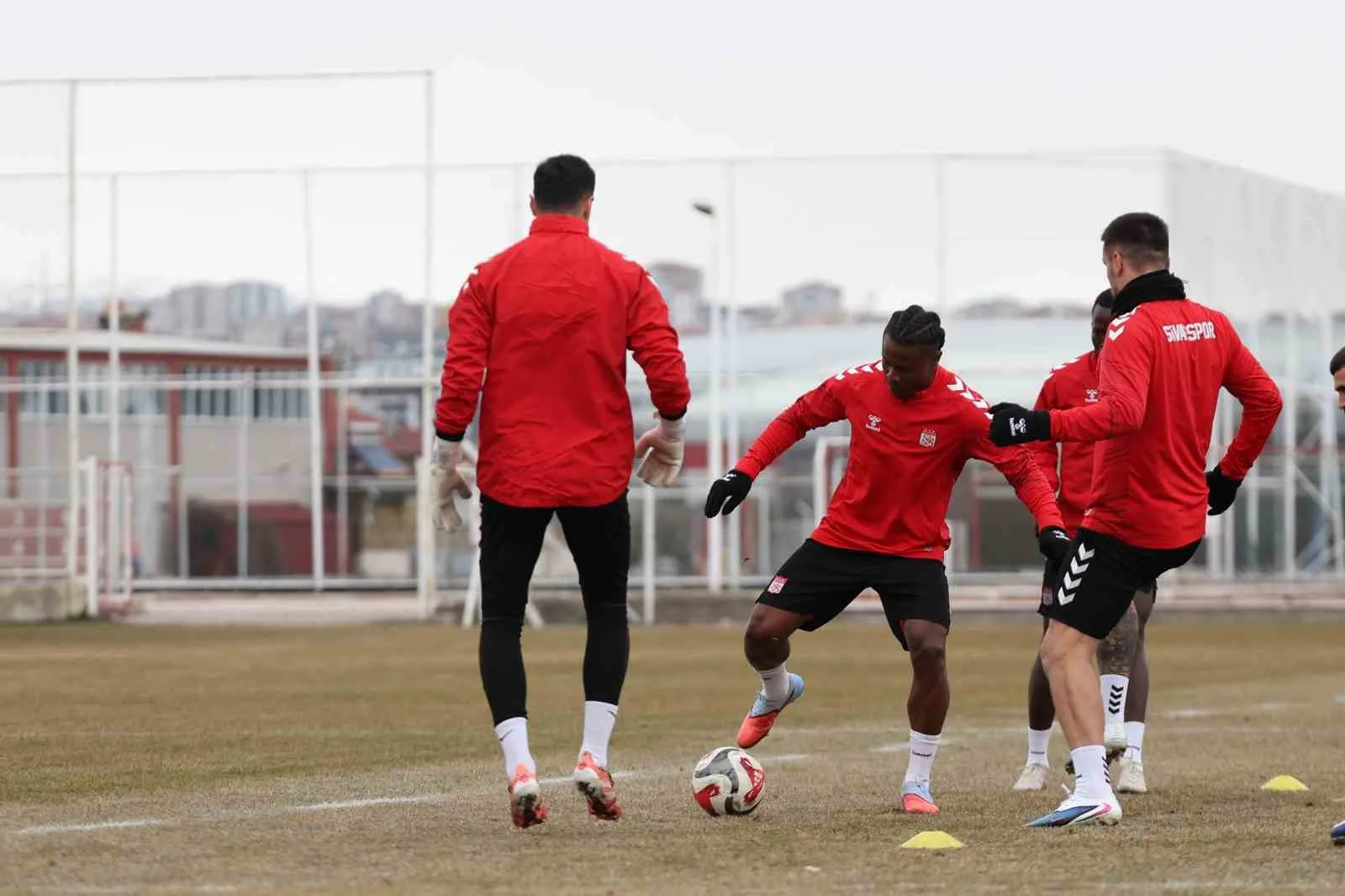 Trendyol 1. Lig’in 29. haftasında Ankara Keçiörengücü’nü ağırlayacak Sivasspor hazırlıklarını