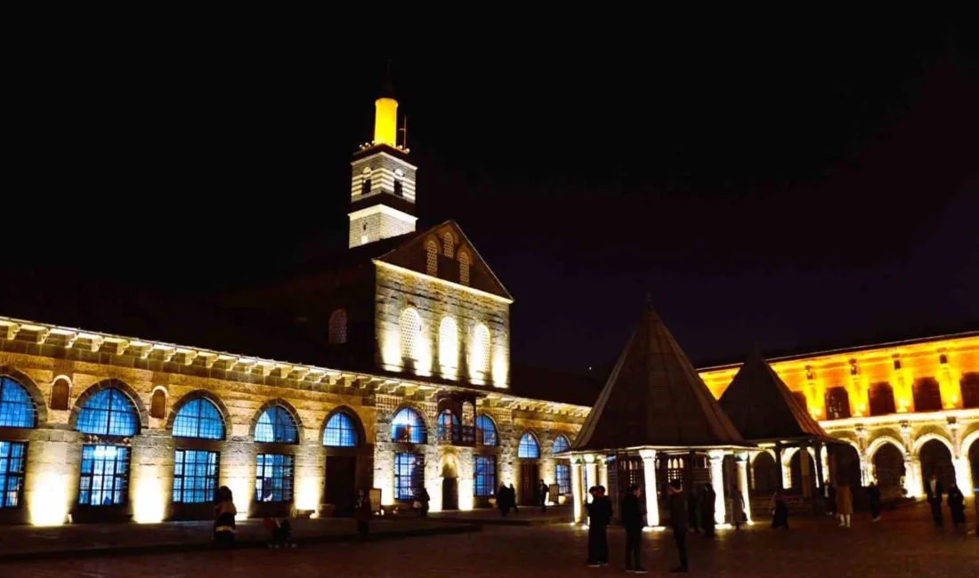 Dicle Elektrik’in 1,5 milyon liralık yatırımıyla Diyarbakır Ulu Cami özel