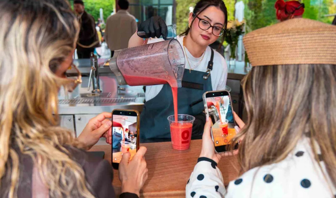 Espressolab, yaz menüsünü duyurdu ve Hollanda’da yeni mağaza açacağını açıkladı.