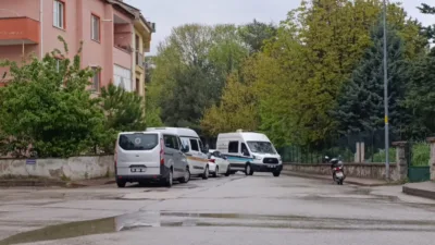 Haber alınamayan öğretmen evinde ölü bulundu Bursa’nın İnegöl ilçesinde 46 yaşındaki öğretmen, yalnız yaşadığı evinde ölü