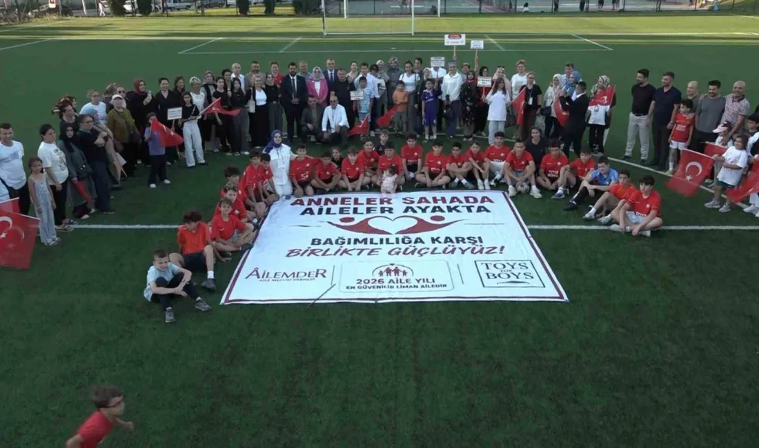 Bursa’da Aile Meclisi Derneği (AİLEMDER) tarafından “Spora evet, uyuşturucuya hayır”