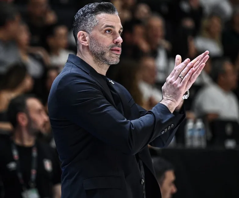 Türkiye Sigorta Basketbol Süper Ligi play-off yarı final serisi ikinci