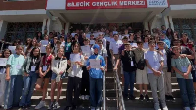 Bilecikli gençler, DENEYAP Teknoloji Atölyesi’nde hazırladıkları projeleri sergiledi. DENEYAP Teknoloji