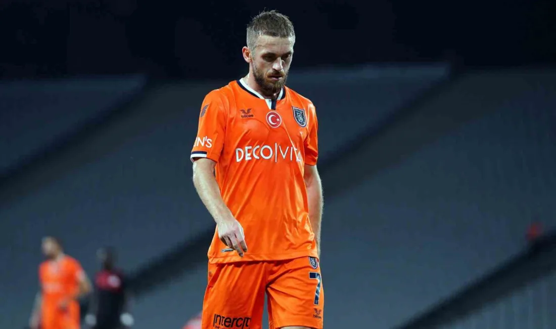 Edin Visca, tekrar Başakşehir’de RAMS Başakşehir, son olarak Trabzonspor forması giyen ve 12 sezon