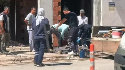 Bursa’nın İnegöl ilçesinde, yapımı devam eden inşaatta elektrik akımına kapılıp
