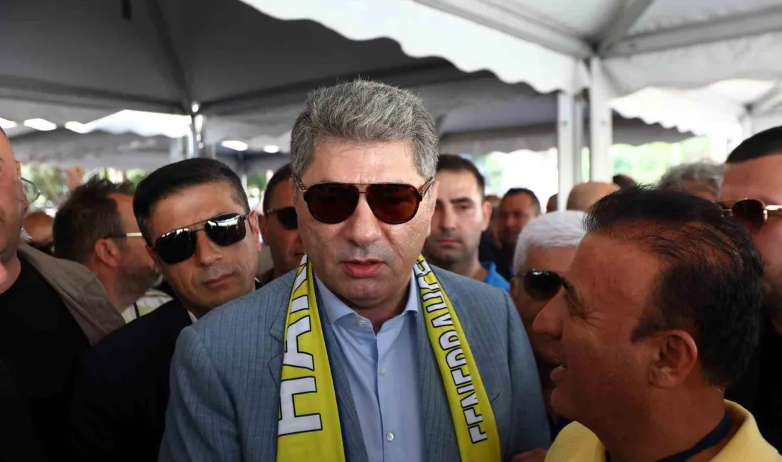 Fenerbahçe Başkan Adayı Hakan Safi, basın mensuplarına yaptığı açıklamada, kongreye