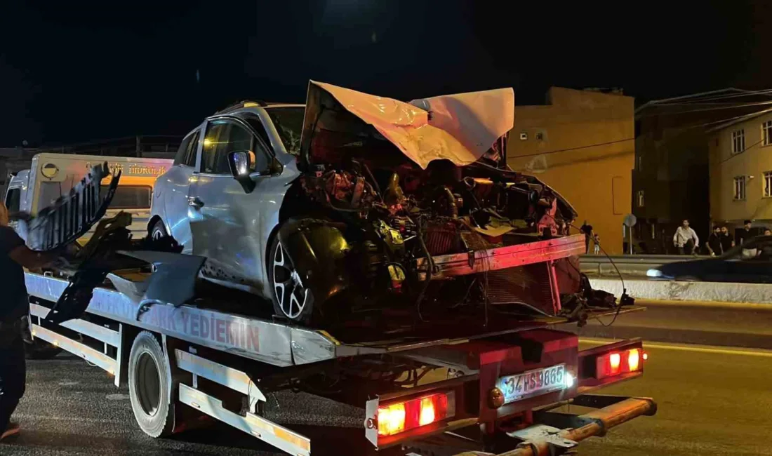 Bursa’da iddiaya göre alkollü otomobil sürücüsü, seyir halindeki servis otobüsüne