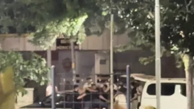 Bursa’da bir kişi, parka otomobille gelen kimliği belirsiz şahısların saldırısına