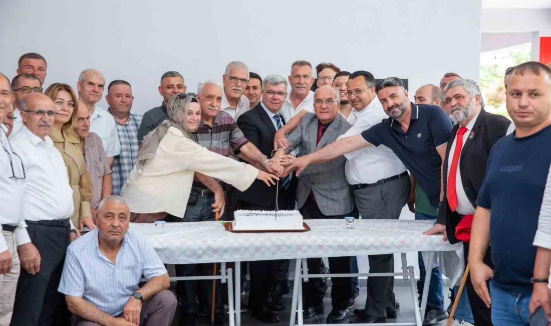 Şehit ve gazi babalarına anlamlı ziyaret Bursa Büyükşehir Belediyesi, Babalar Günü kapsamında şehit ve gazi babalarını