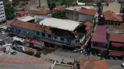Bursa’nın tarihi Kayhan Çarşısı’nda yangın sonrası acı bilanço ortaya çıktı.